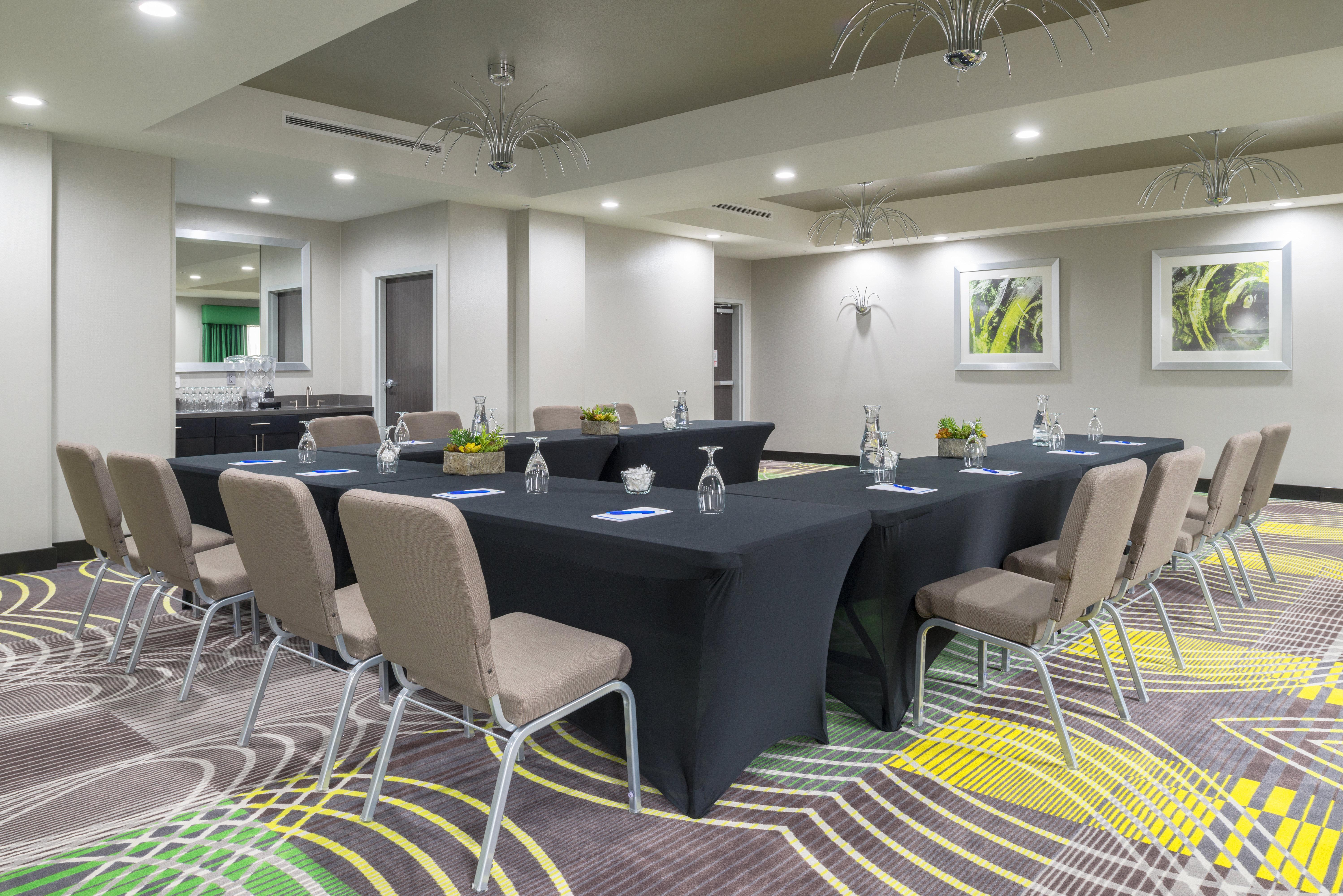 Holiday Inn Express And Suites Norman By Ihg Exteriör bild